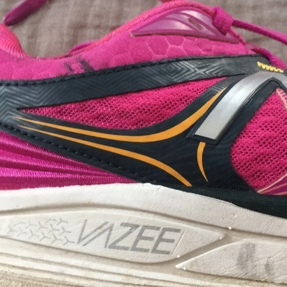 New Balance Vazee Prizm running shoes BLACK FRIDAY $10